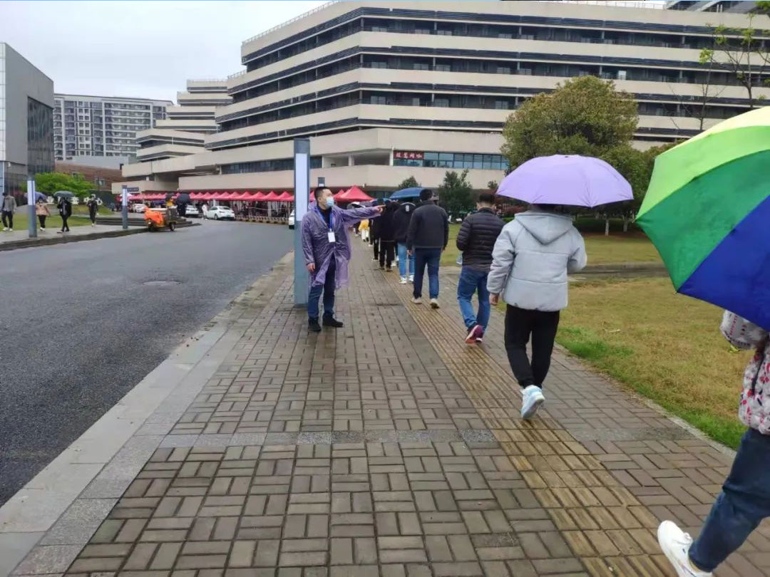 支援“疫”線 | 江西鴻利黨員踴躍參加抗疫志愿服務活動
